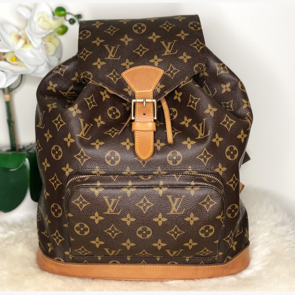 ✨Beautiful✨ Louis Vuitton Montsouris GM